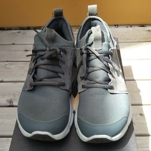 Under Armour Men's Size 10.5